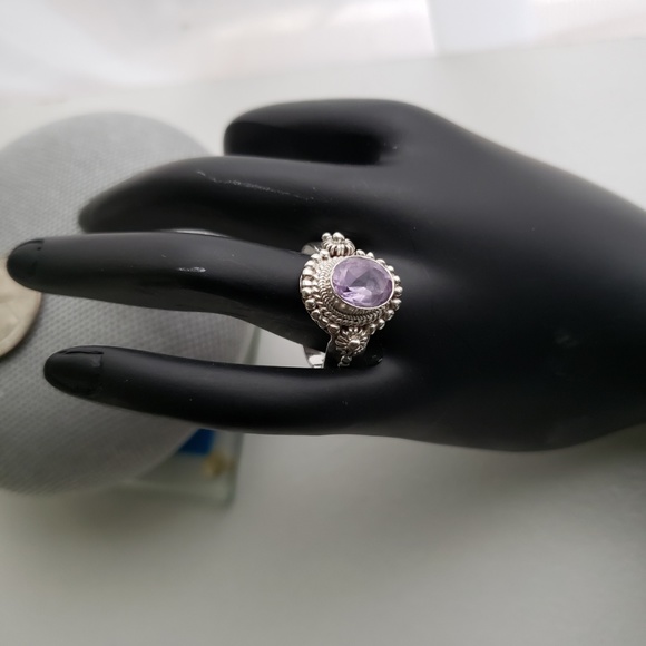 Vintage SS Amethyst Ring (.925) - Picture 2 of 3